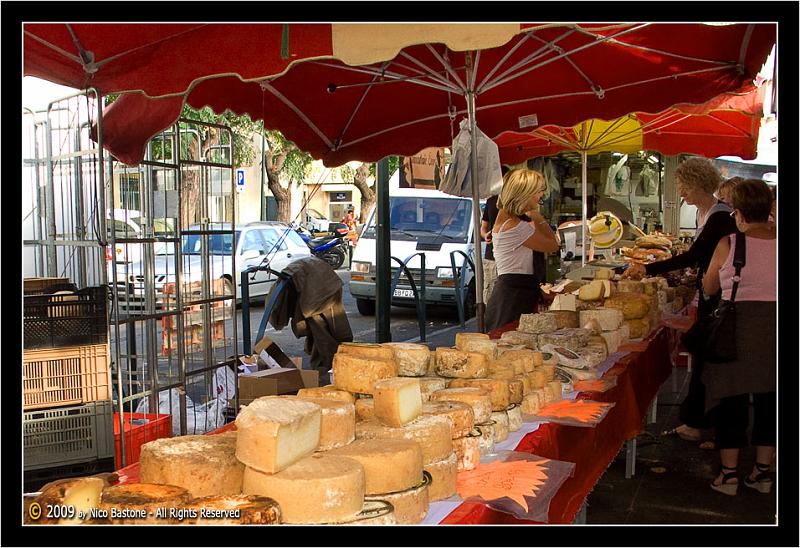 Corsica-Aiaccio-722-Large.jpg - Ajaccio - Ajacciu "Colori e profumi al mercato by Francesca Montano"