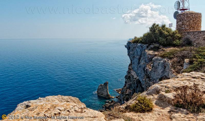 Lampedusa-1036-Large.jpg - Lampedusa "Faraglione" by Francesca Montano