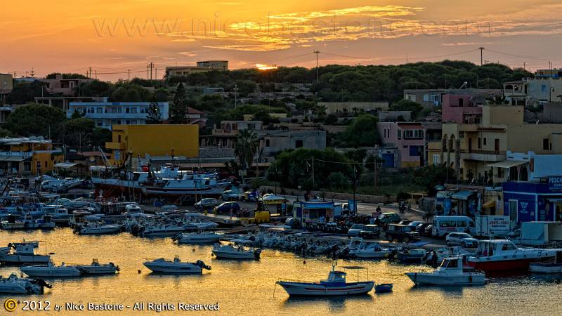 Lampedusa-4592-Large.jpg - Lampedusa "Tramonto sul porticciolo"