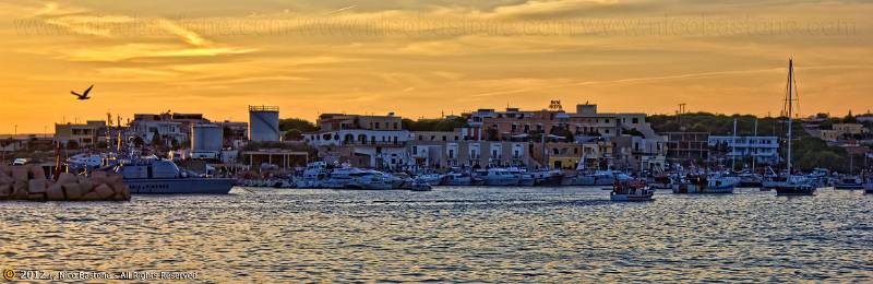 Lampedusa-4517L-Large.jpg - Lampedusa "Tramonto sul porticciolo"