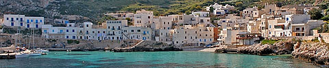 Foto panoramica di Levanzo  - A large view of Levanzo