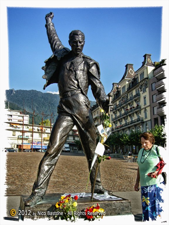 Montreux 09 "Statua di Freddie Mercury"