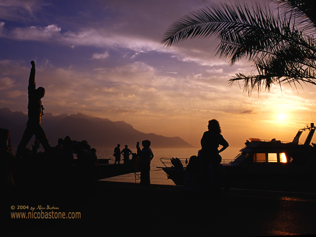 Montreux Freddie Mercury statue Wallpaper 1024x768 - Copyright by Nico Bastone. All Rights Reserved