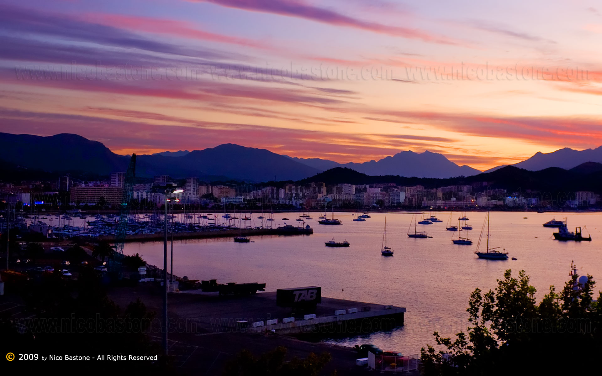 Corsica, La Corse 01 - Ajaccio, Aiaccio foto, photos, images, fotos, pics - Wallpapers 1920x1200 Sfondi per Desktop