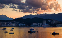 Corsica, La Corse 03 - Ajaccio, "Alba sul golfo" - Wallpapers 1920x1200 Sfondi per Desktop