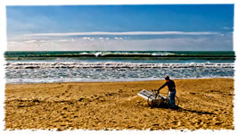 Menfi AG "Lido Fiori. Ciclista in spiaggia - Cysclist on the beach" 01