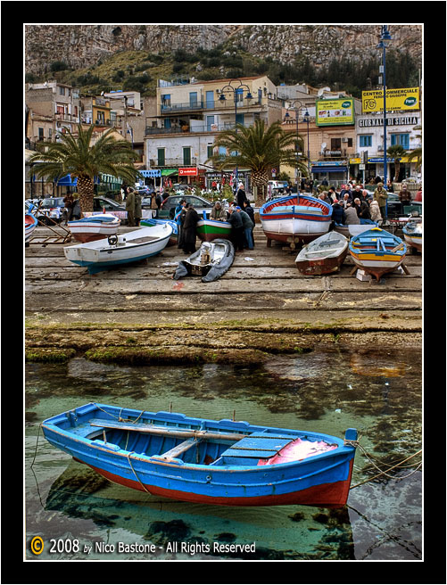 Mondello, Palermo "Porticciolo con barche - The little harbor with boats" 5