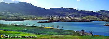 Piana degli Albanesi "Panorama sul lago" - "A large view on the lake"
