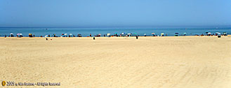 Scoglitti - Ragusa "Ombrelloni - Beach umbrellas"