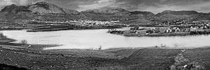 Panorama del lago di Piana degli Albanesi - A large view of the lake of Piana degli Albanesi, Palermo 2856x500