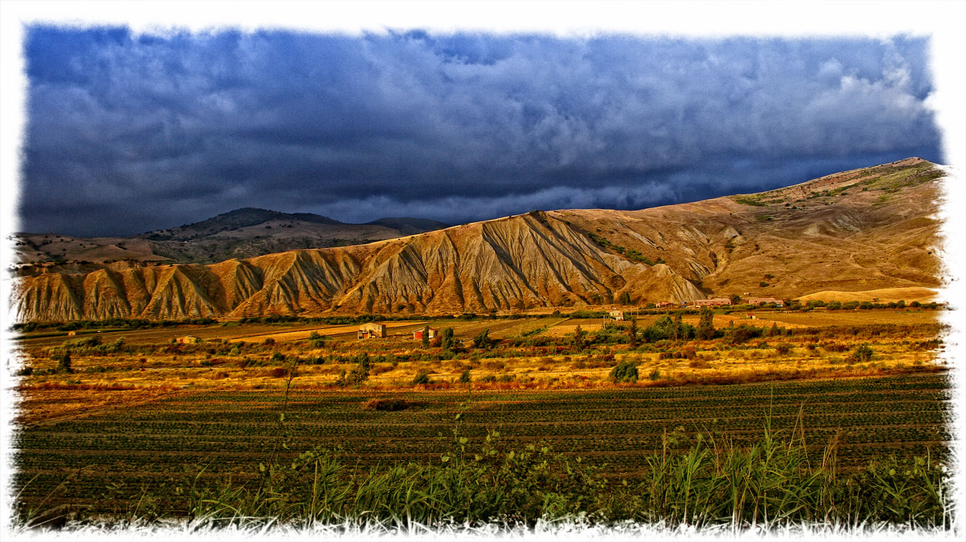 DONIE Mountains 03